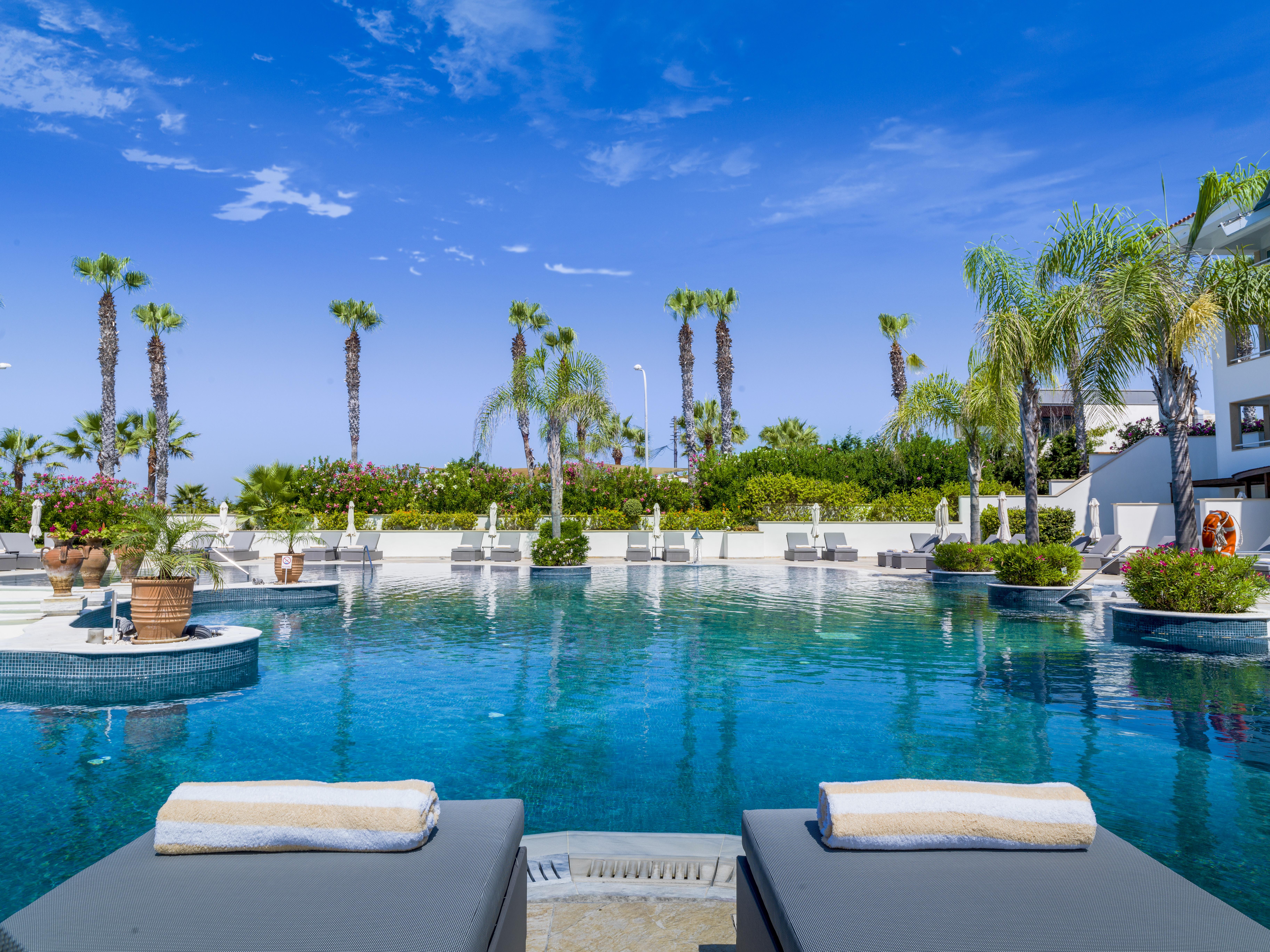 Olympic Lagoon Resort Paphos Exterior photo