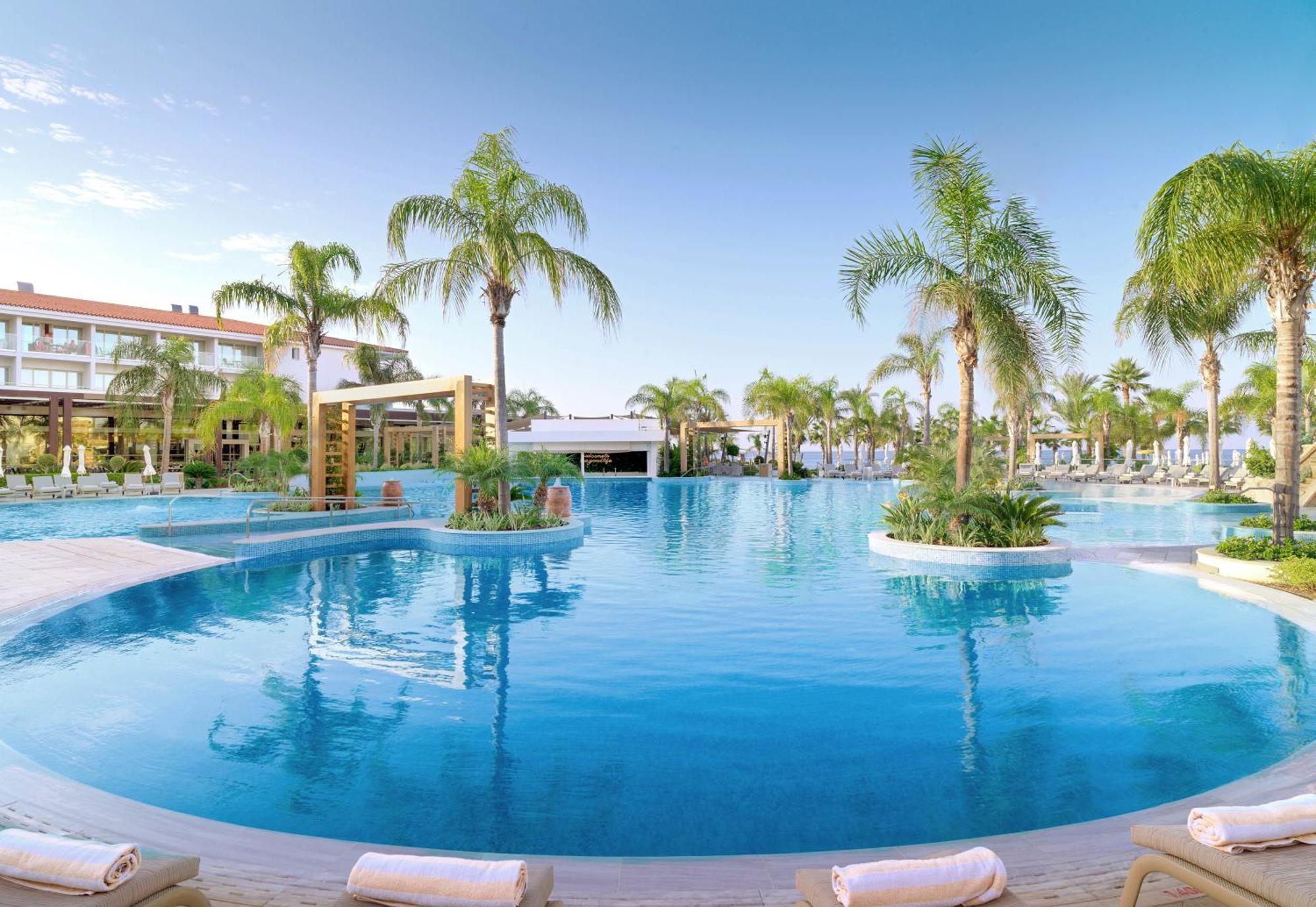 Olympic Lagoon Resort Paphos Exterior photo